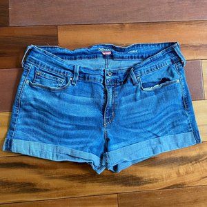 Levis Denizen Cuffed Jean Shorts - Size 16